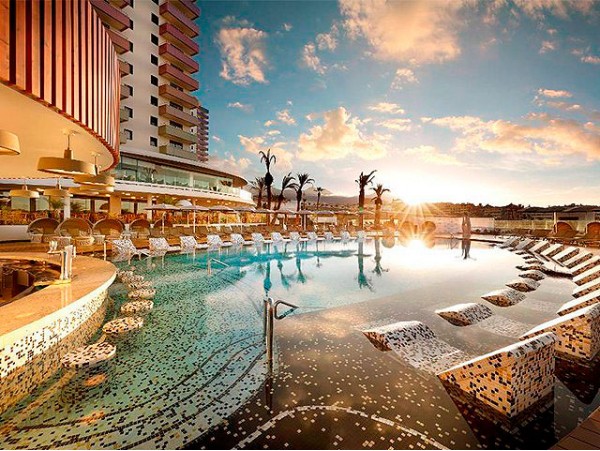 Hard Rock Hotel Tenerife 5*