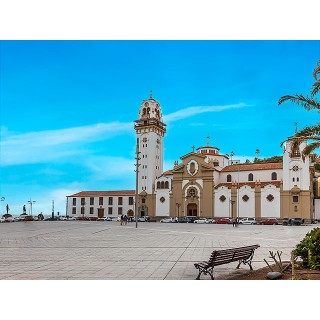 Menú italiano para 2 frente a la Basílica de Candelaria