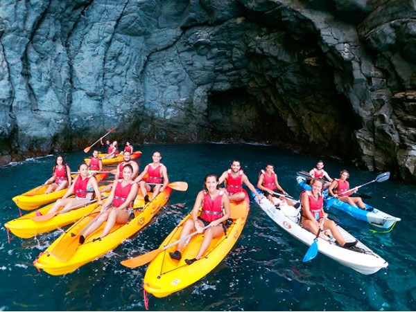 Ruta para 2 en kayak con snorkel + bebida en el Palm-Mar