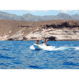 Alquiler de barco SIN TITULACIÓN en el sur de la isla