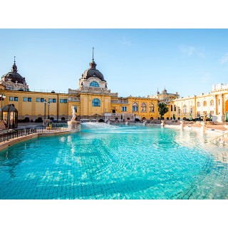 BUDAPEST: 3 noches FEBRERO con vuelo + hotel + crucero por el Danubio