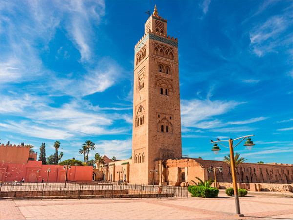 MARRAKECH: 5 a 7 noches ENERO con vuelo + hotel + traslados + excursión a cataratas Ozoud